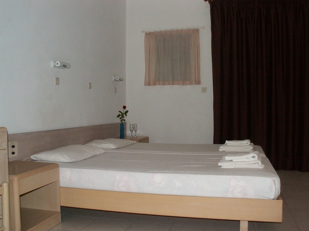 Imagen de la habitación del Hotel Blue Roses. Foto 13