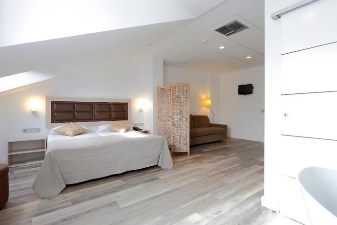 Imagen de la habitación del Hotel Blue Santa Rosa. Foto 6