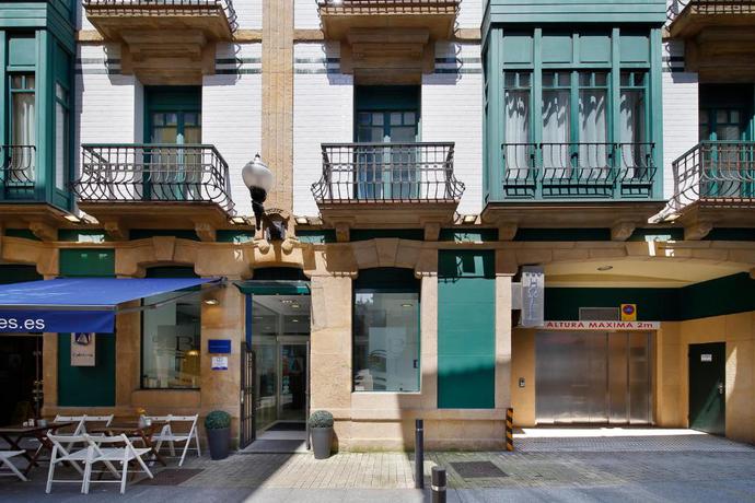 Imagen de los exteriores del Hotel Blue Santa Rosa. Foto 12