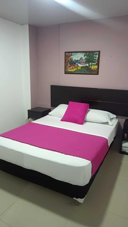Imagen de la habitación del Hotel Blue, Santa Rosa de Cabal. Foto 5