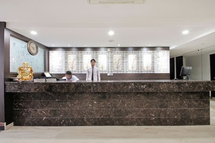 Imagen de los interiores del Hotel Blue Sapphire, Agra. Foto 17