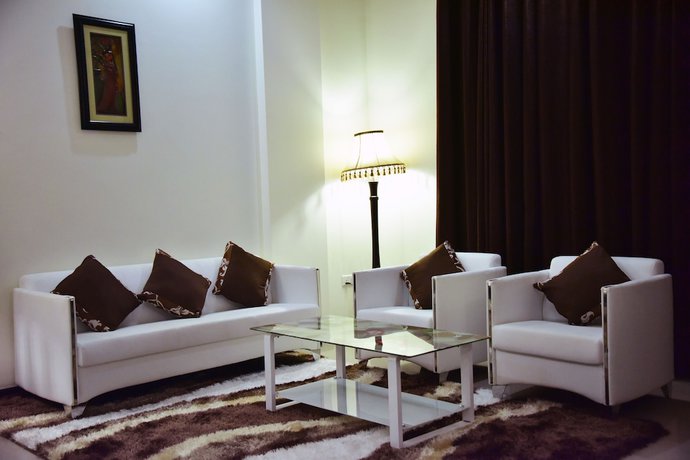 Imagen de la habitación del Hotel Blue Sapphire, DAR ES SALAAM. Foto 14