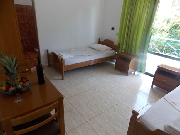 Imagen de la habitación del Hotel Blue Saranda. Foto 2