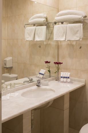 Imagen de la habitación del Hotel Blue Sea, Alimos. Foto 4