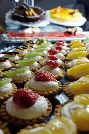 Imagen del bar/restaurante del Hotel Blue Sea Beach Affiliated By Melia. Foto 2