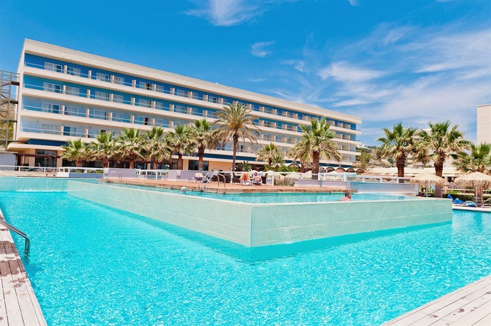 Imagen de la piscina del Hotel Blue Sea Beach Resort - All Inclusive. Foto 11