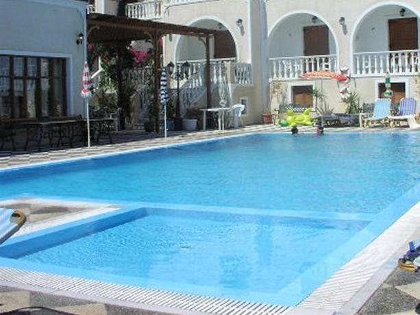 Imagen general del Hotel Blue Sea, Kamari. Foto 4