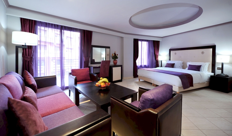 Imagen de los interiores del Hotel Blue Sea Le Printemps. Foto 12