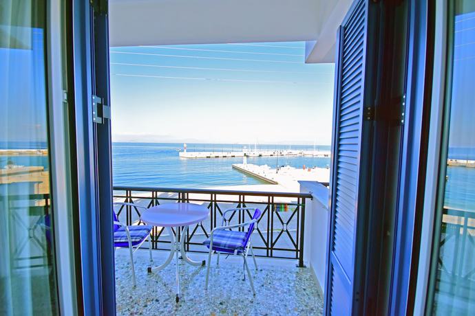 Imagen de la habitación del Hotel Blue Sea, Municipal Unit of Tyros. Foto 4