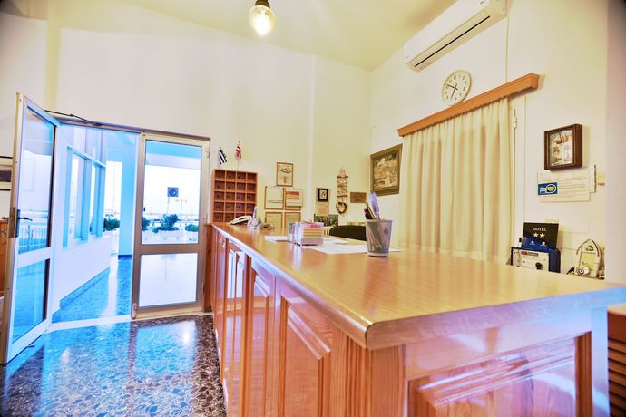 Imagen de los interiores del Hotel Blue Sea, Municipal Unit of Tyros. Foto 17