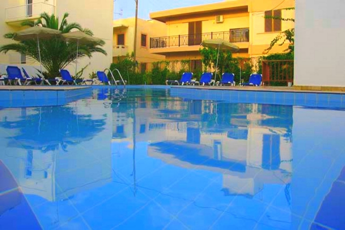 Imagen general del Hotel Blue Sea, Rethymnon. Foto 1