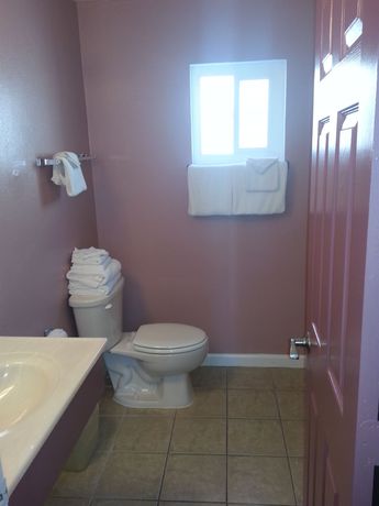 Imagen de la habitación del Hotel Blue Seal Inn. Foto 6