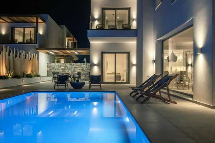 Imagen general del Hotel Blue Senses Villas Next to the Beach Heated Pool. Foto 1