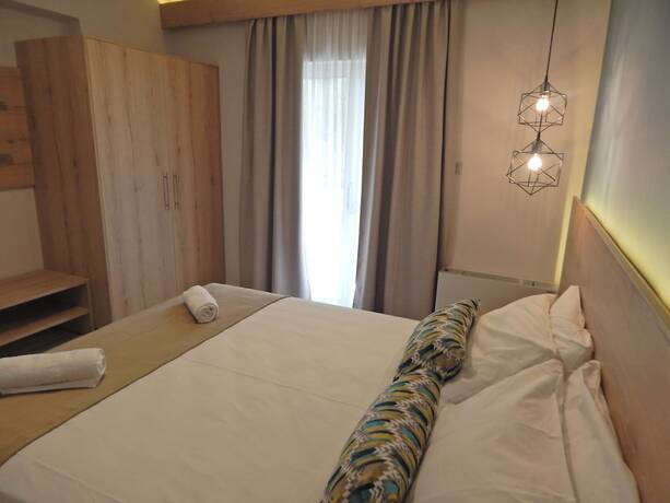 Imagen general del Hotel Blue Sky, Aghia Marina. Foto 4