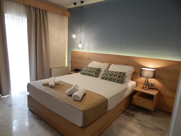 Imagen general del Hotel Blue Sky, Aghia Marina. Foto 8
