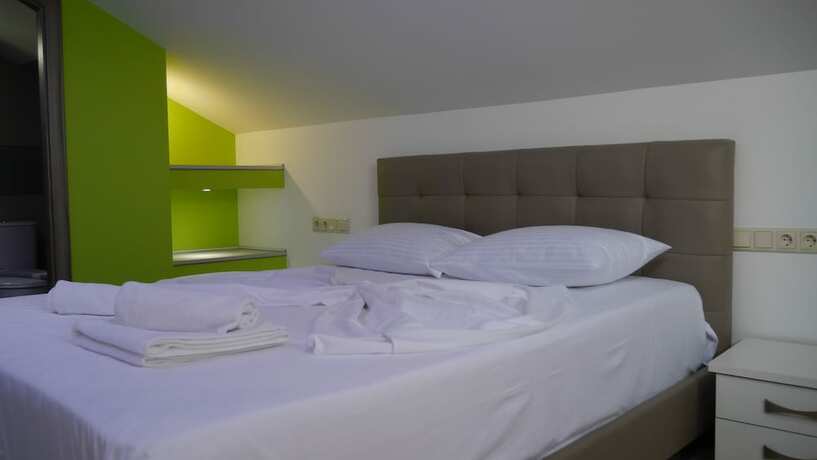 Imagen de la habitación del Hotel Blue Sky Apartments, Chrisi Akti. Foto 16