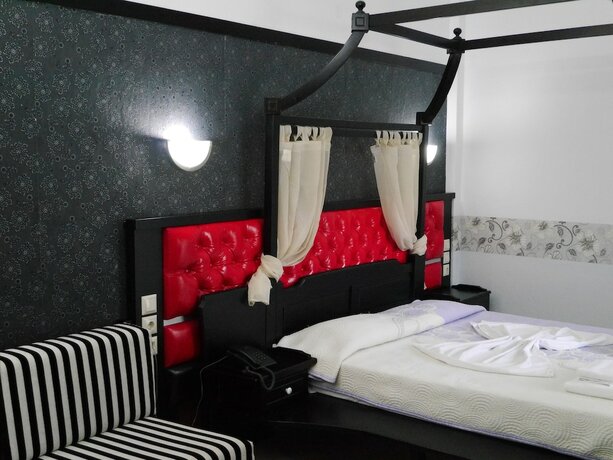 Imagen de la habitación del Hotel Blue Sky Apartments, Chrisi Akti. Foto 20