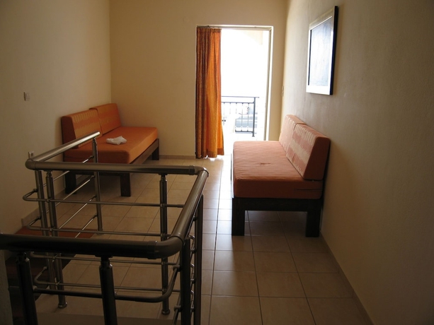Imagen de la habitación del Hotel Blue Sky Apartments. Foto 7