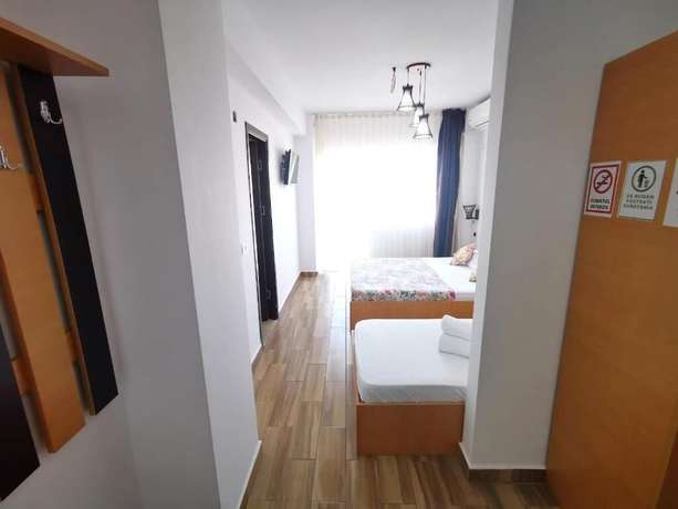 Imagen de la habitación del Hotel Blue Sky, EFORIE. Foto 4