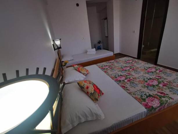 Imagen de la habitación del Hotel Blue Sky, EFORIE. Foto 11