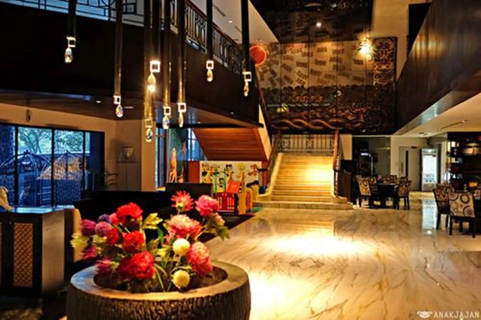 Imagen de los interiores del Hotel Blue Sky, Margasari. Foto 17