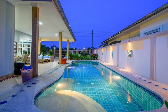 Imagen general del Hotel Blue Sky Pool Villa. Foto 9