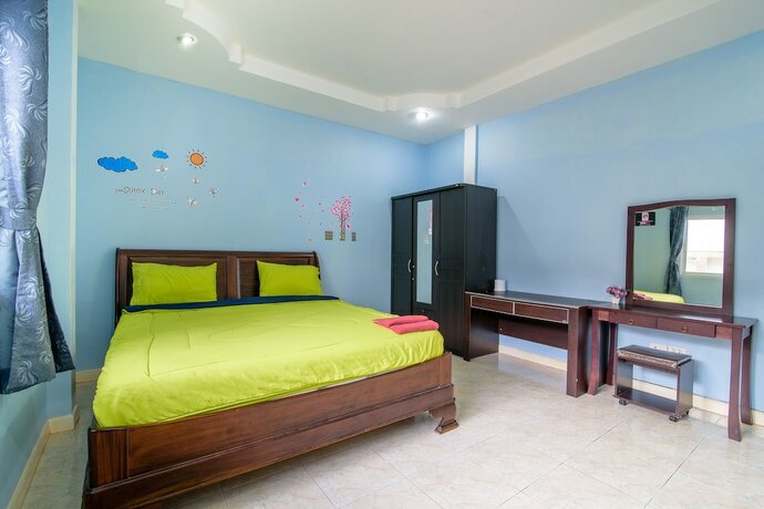 Imagen de la habitación del Hotel Blue Sky Pool Villa. Foto 21