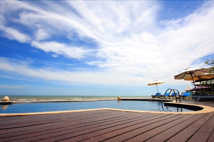 Imagen de la piscina del Hotel Blue Sky Resort, Phetchaburi. Foto 18