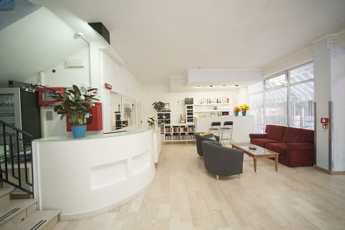 Imagen general del Hotel Blue Sky, Rimini. Foto 9