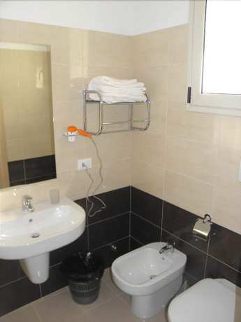 Imagen de la habitación del Hotel Blue Sky, San Foca. Foto 16