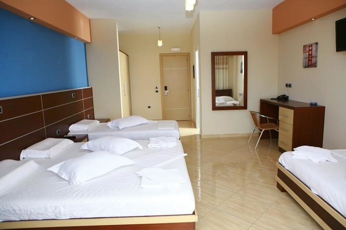 Imagen de la habitación del Hotel Blue Sky, Sarande. Foto 10