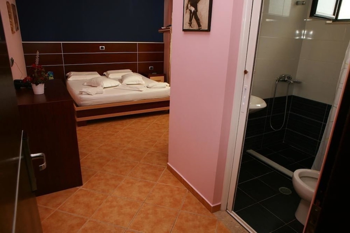 Imagen de la habitación del Hotel Blue Sky, Sarande. Foto 13