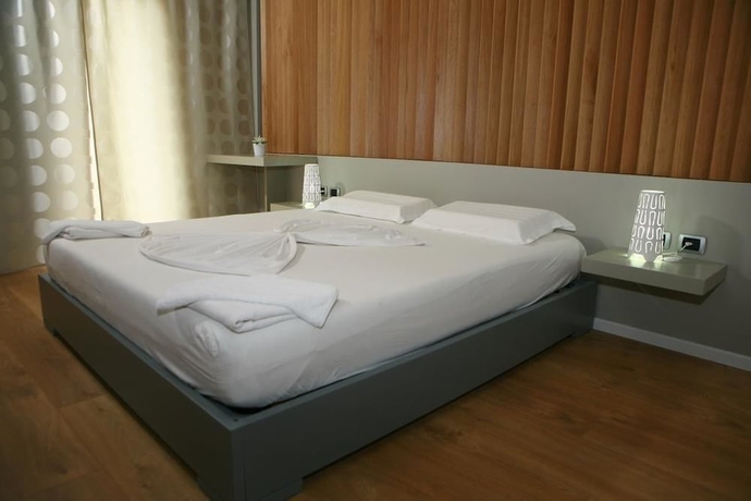 Imagen de la habitación del Hotel Blue Sky, Sarande. Foto 16