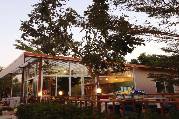 Imagen del bar/restaurante del Hotel Blue Sky Villa Khaoyai Resort. Foto 9