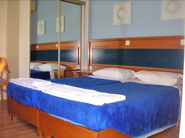 Imagen de la habitación del Hotel Blue Sky, Voula. Foto 4