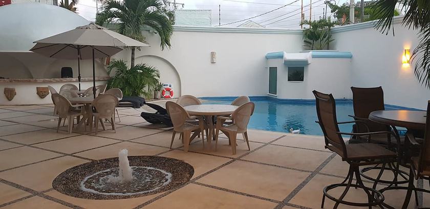 Imagen de la piscina del Hotel Blue Star Cancun. Foto 20