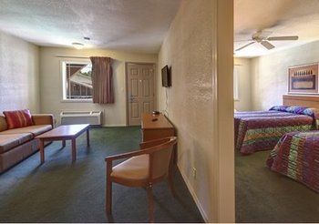Imagen de los interiores del Hotel Blue Star Inn, Lafayette. Foto 13