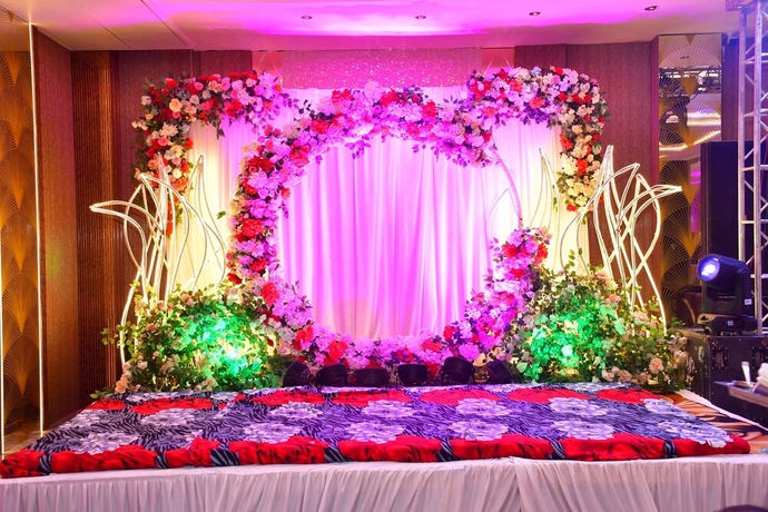 Imagen de los interiores del Hotel Blue Stone, Kanpur. Foto 9