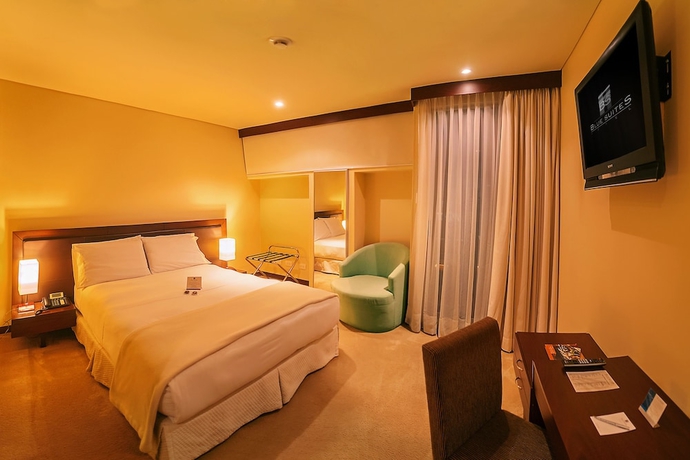 Imagen de la habitación del Hotel Blue Suites. Foto 3