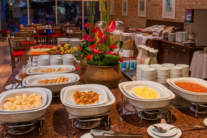 Imagen del bar/restaurante del Hotel Blue Tree Towers Caxias Do Sul. Foto 2