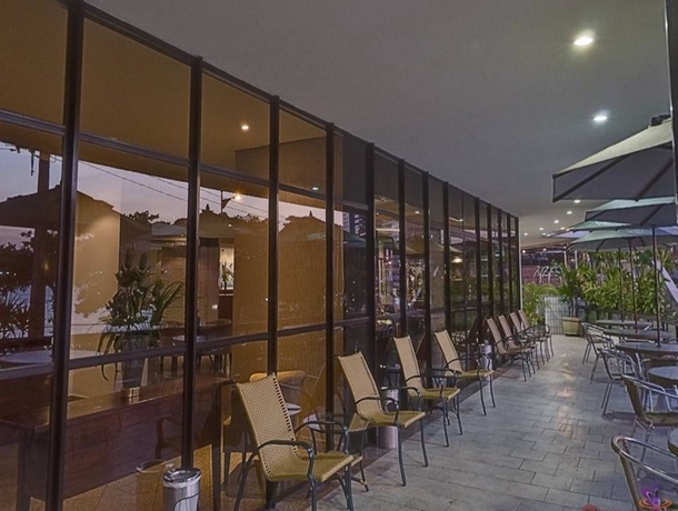 Imagen de los exteriores del Hotel Blue Tree Towers Fortaleza Beira Mar. Foto 9