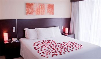 Imagen de la habitación del Hotel Blue Tree Towers Maca&eacute;. Foto 7