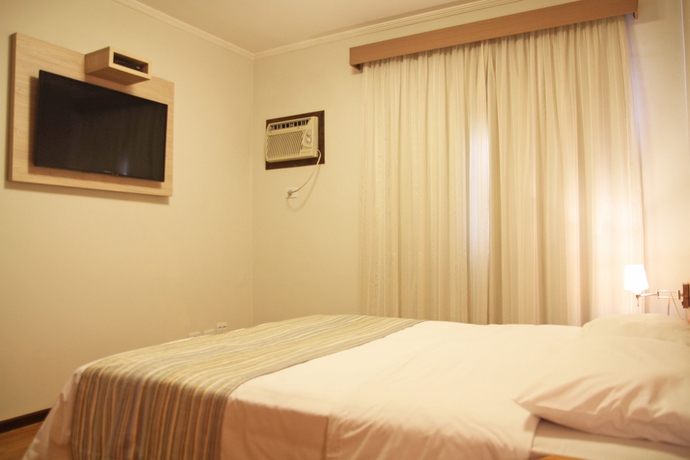Imagen de la habitación del Hotel Blue Tree Towers Saint Michel Curitiba. Foto 14