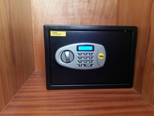 Imagen de la habitación del Hotel Blue Tuana. Foto 15