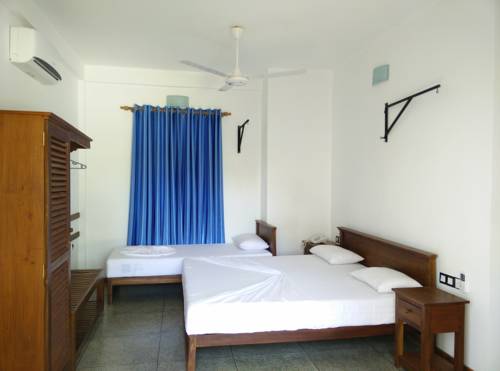 Imagen de la habitación del Hotel Blue Turtle. Foto 5