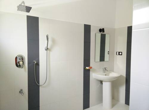 Imagen de la habitación del Hotel Blue Turtle. Foto 6