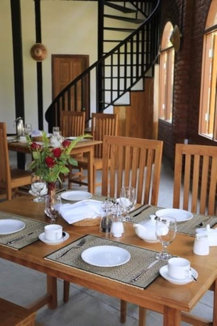 Imagen del bar/restaurante del Hotel Blue Vanda Lodge. Foto 4