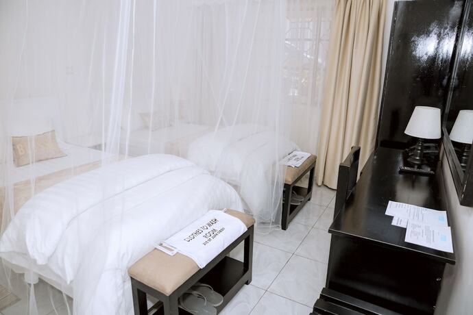 Imagen de la habitación del Hotel Blue Veil Villa. Foto 18