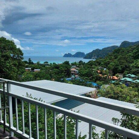 Imagen general del Hotel Blue View House Phi Phi. Foto 15