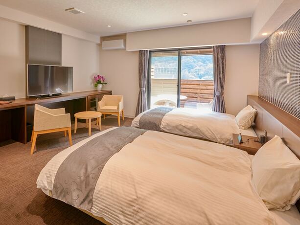 Imagen de la habitación del Hotel Blue Villa Anabuki. Foto 15